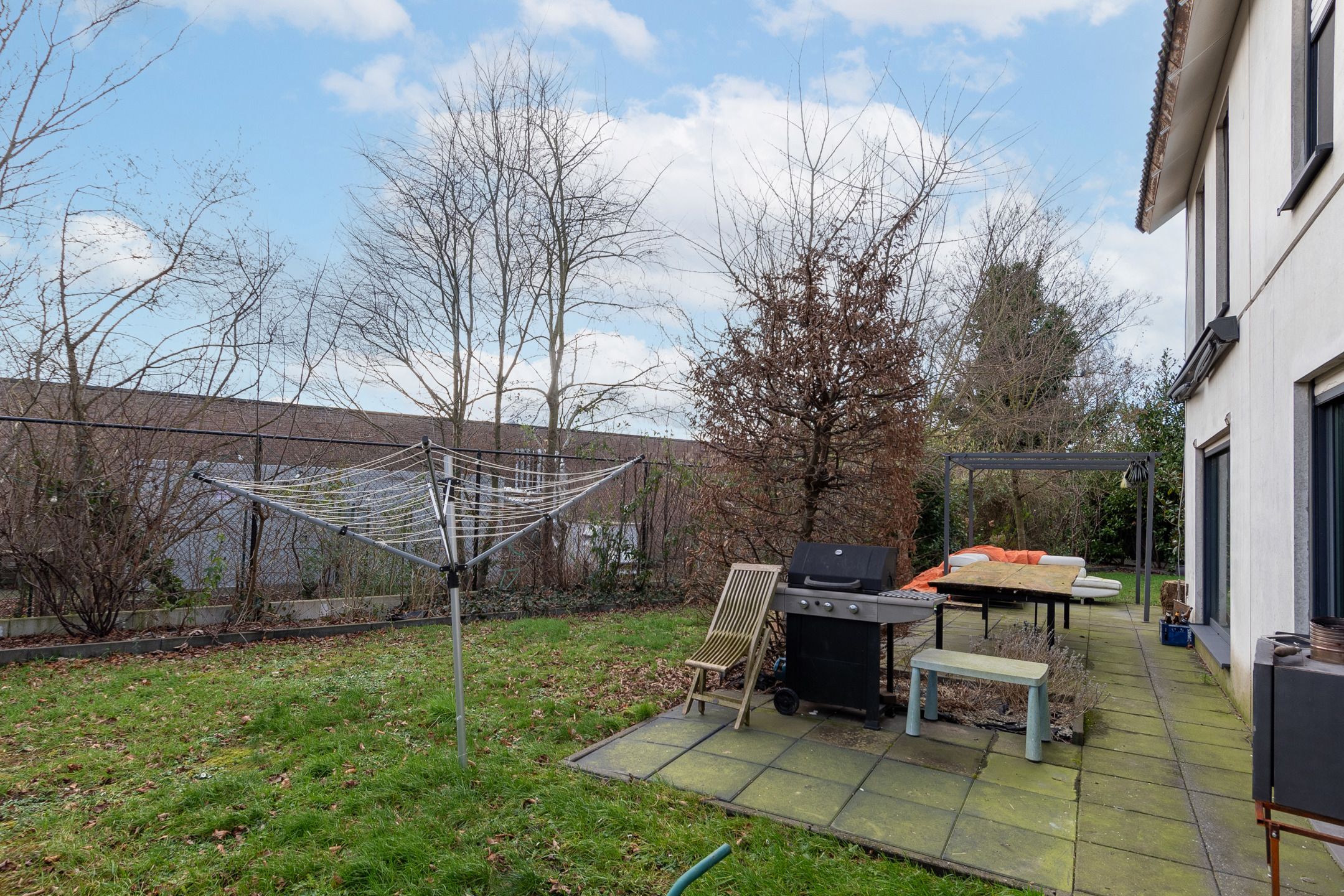 Ruime en energiezuinige villa in doodlopende straat foto 35
