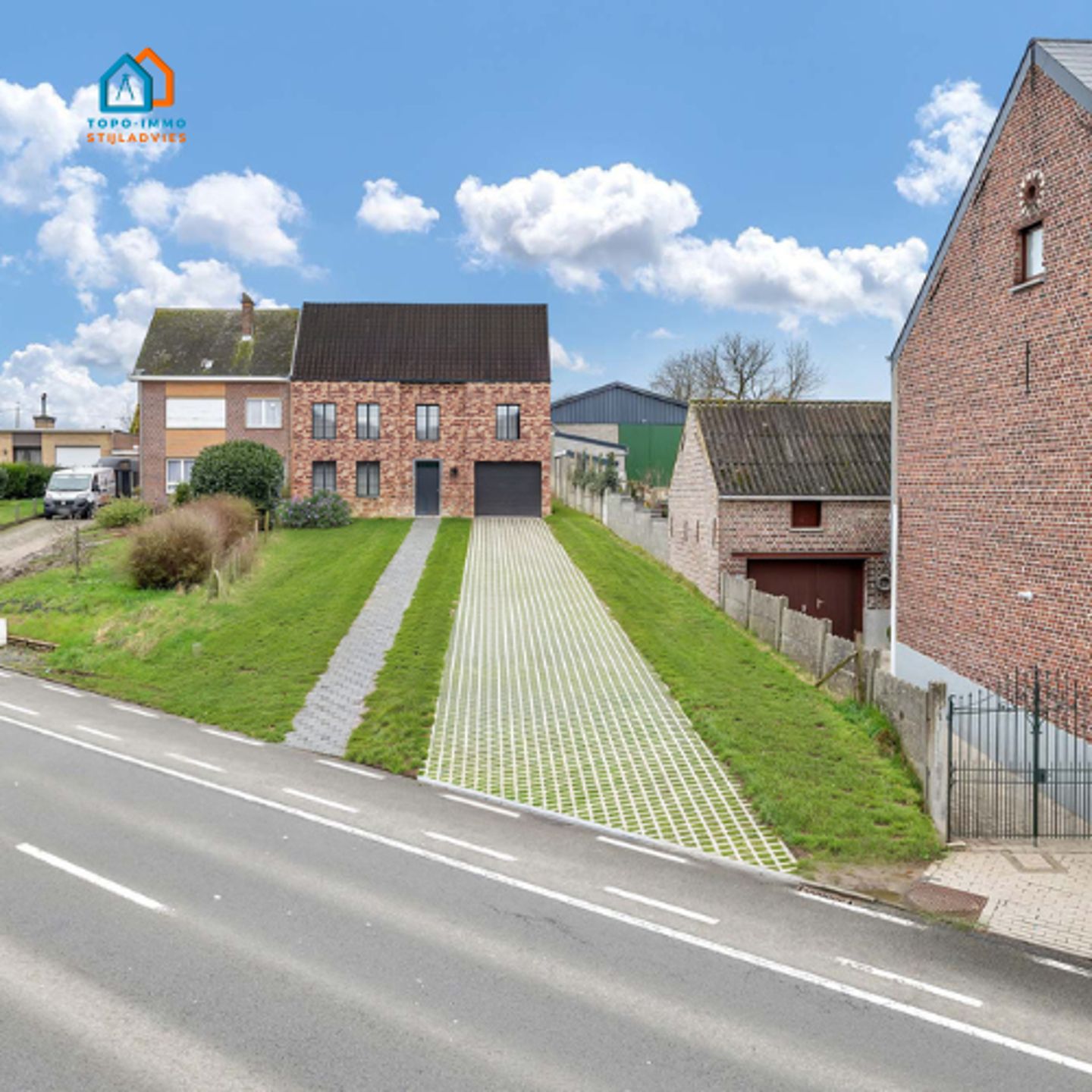 Landelijk gelegen bouwgrond op 17a 61ca met PRACHTIG ZICHT! foto 1