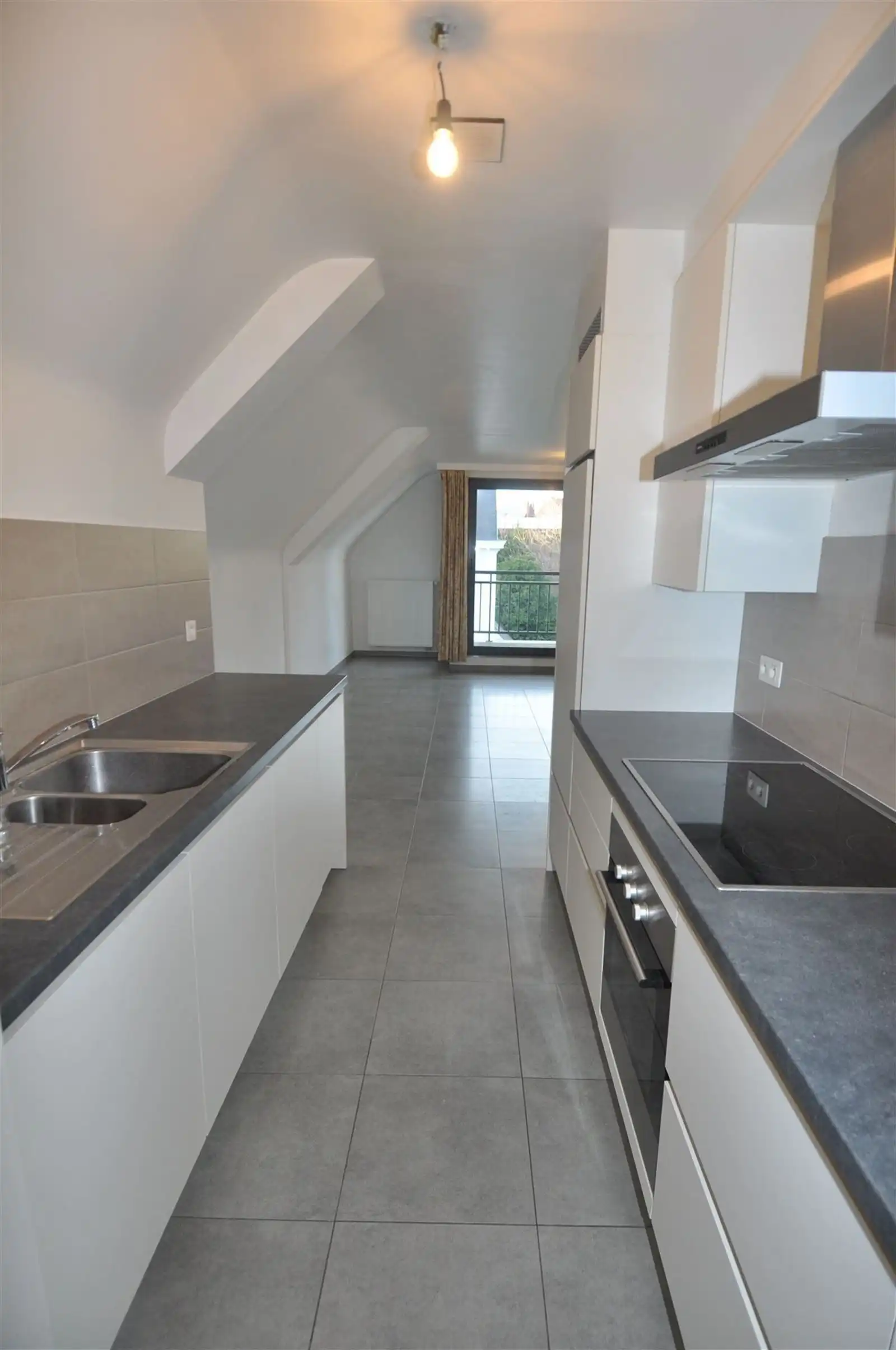 Duplex appartement met 3 slaapkamers, terras en garage foto 9