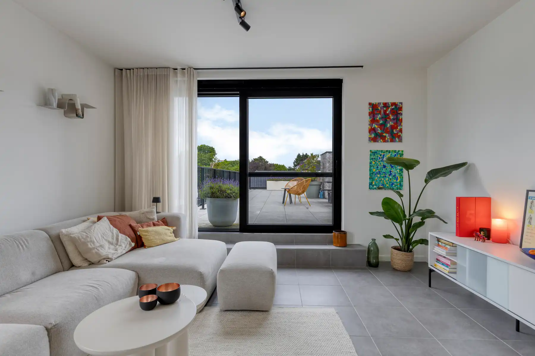 Heel mooie penthouse met 2 slaapkamers en terras van 130m² foto 3