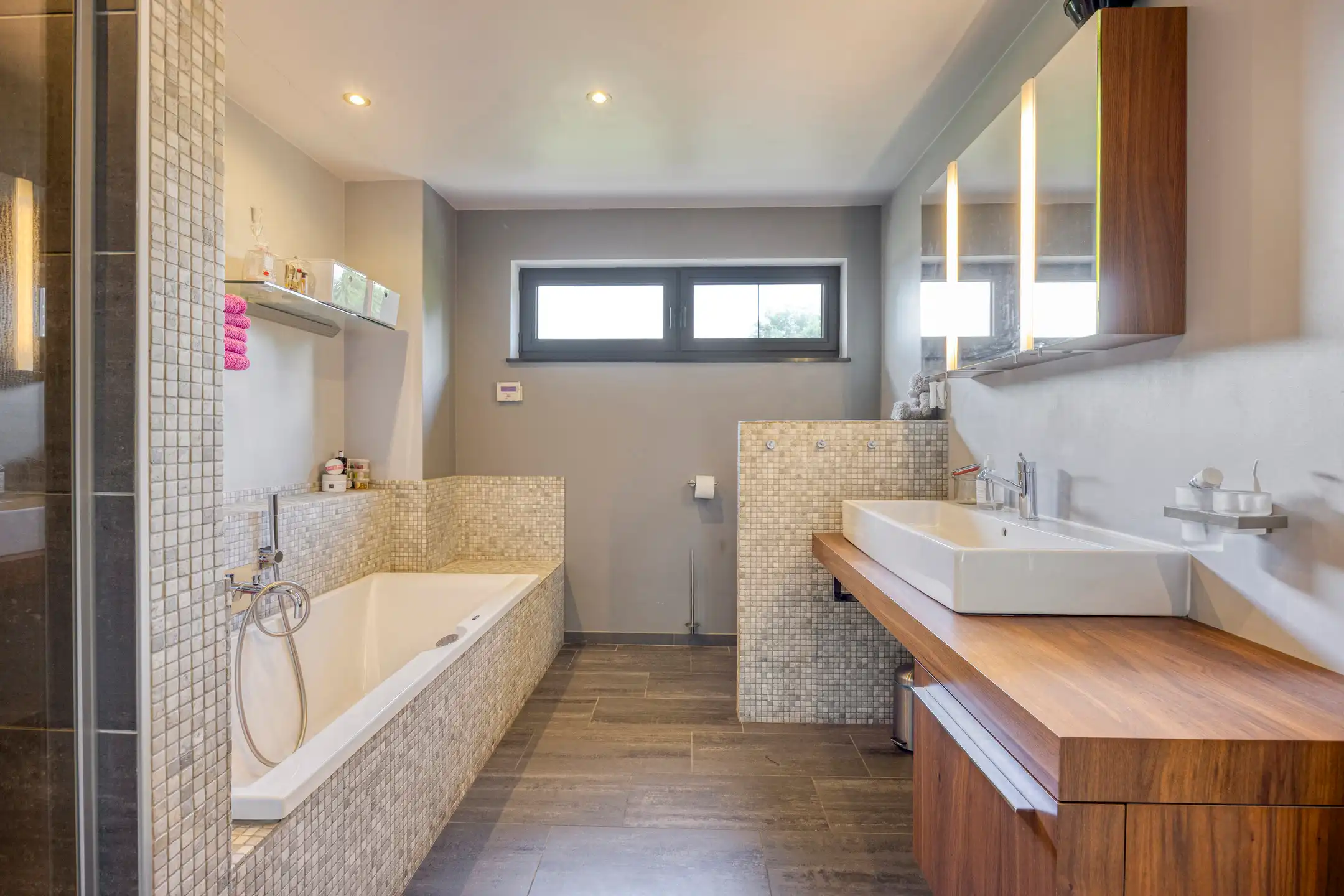 Exclusieve villa met zwembad foto 22