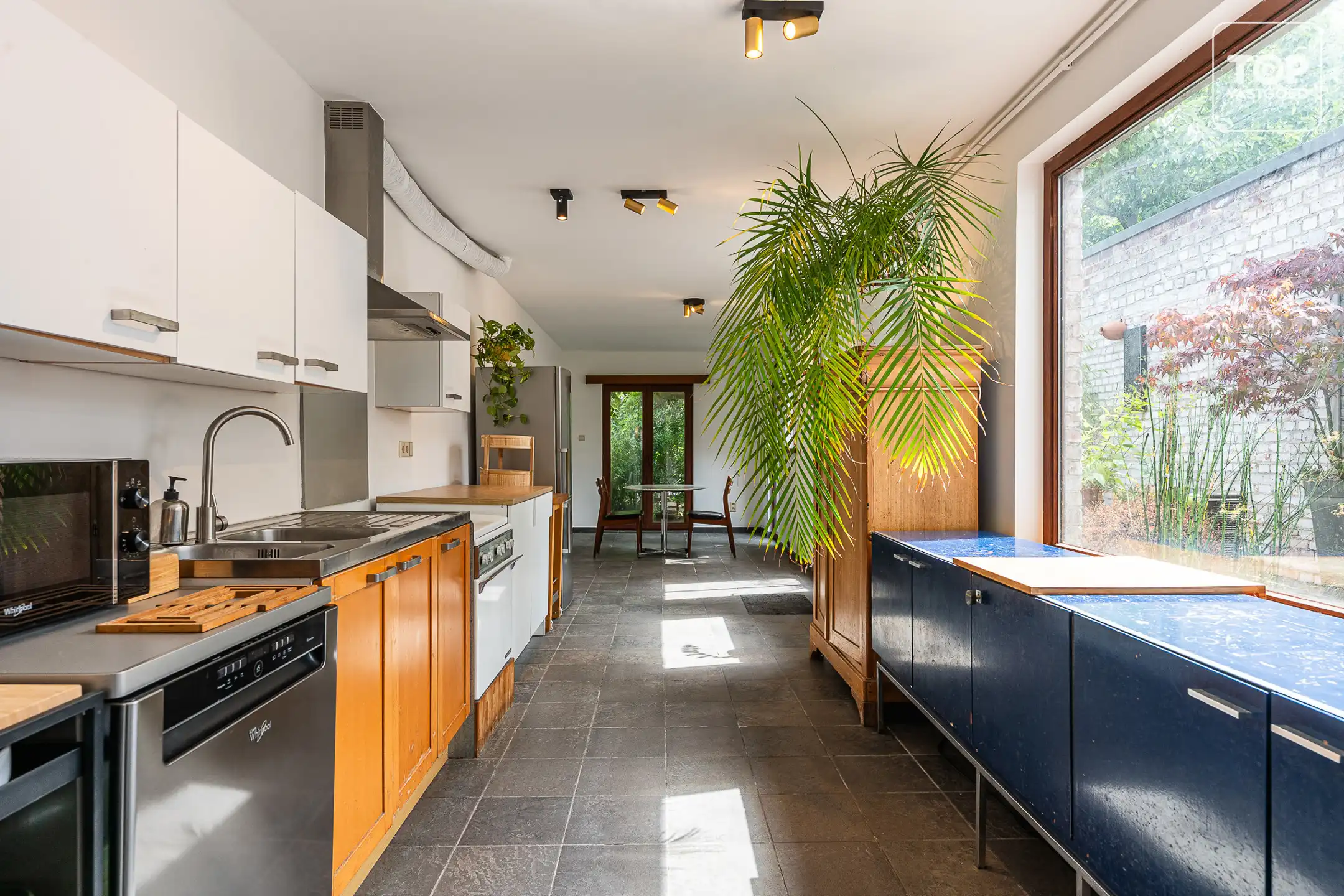 Lichtrijke woning met prachtige tuin op rustige ligging foto 8