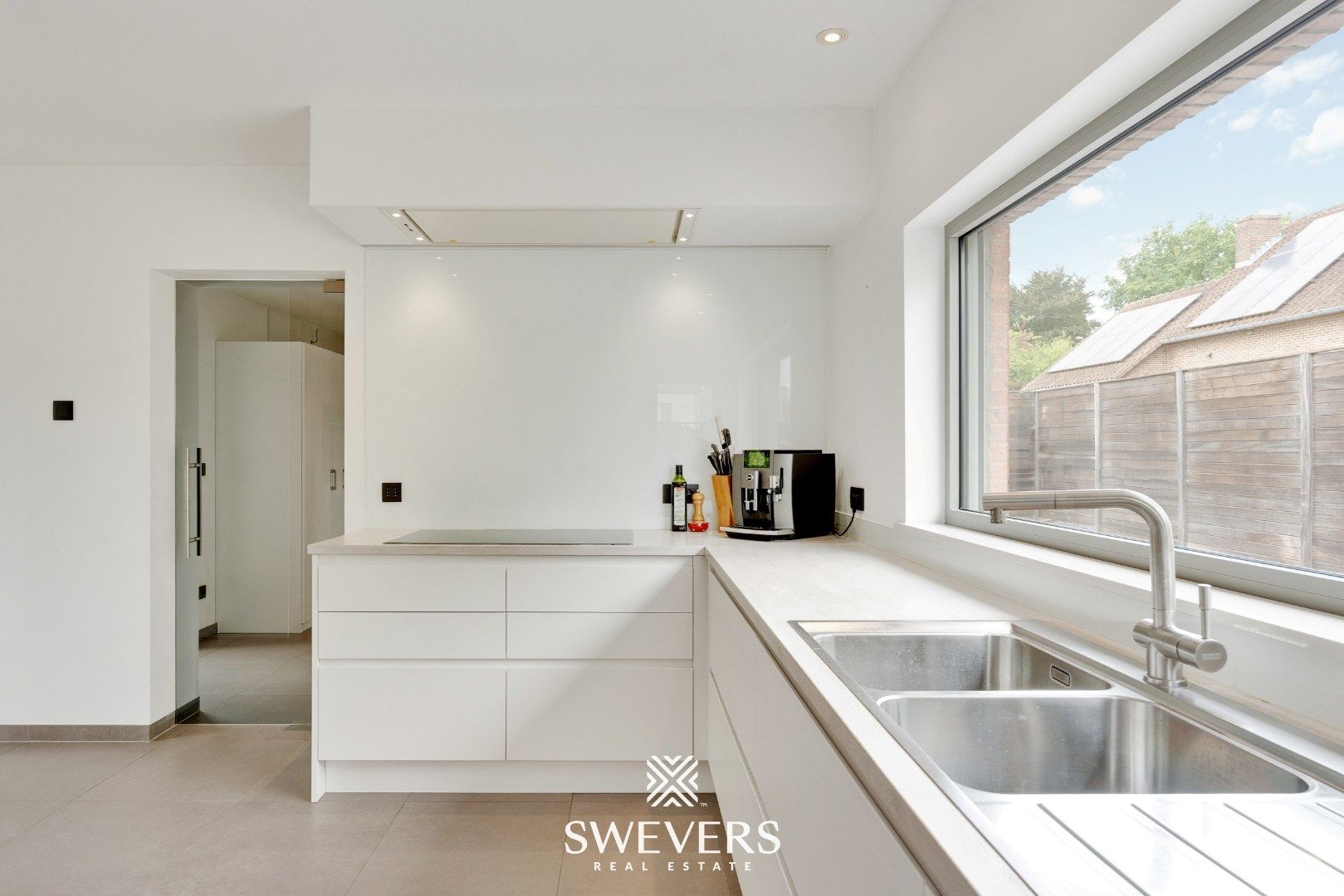 Gerenoveerde gezinswoning (EPC-label A) op zonovergoten perceel van 6a60 in doodlopende straat in Houthalen-Helchteren foto 11