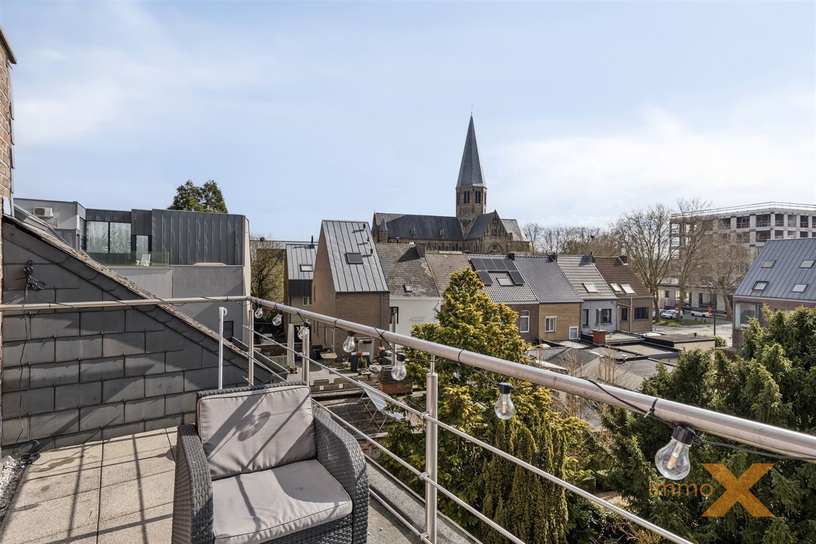 TOPPER!! GERENOVEERD LICHTRIJKE DUPLEX 3 SLPKS MET PARKEERPLAATS foto 19