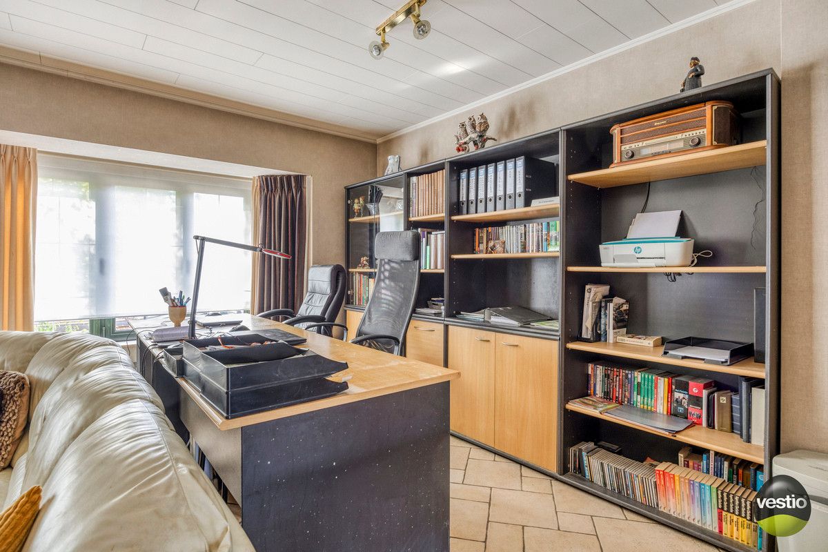 HANDELSHUIS IN CENTRUM VAN BILZEN. foto 10