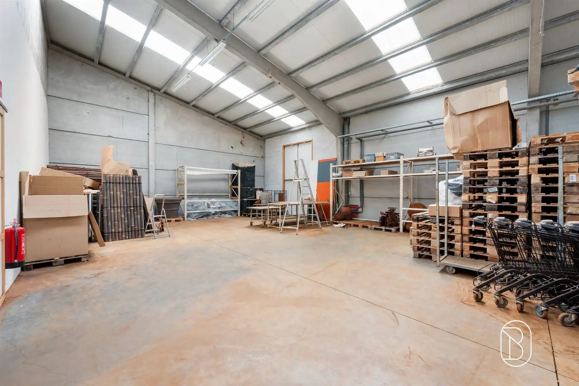 Veelzijdig industriegebouw op toplocatie in Ronse. foto 13