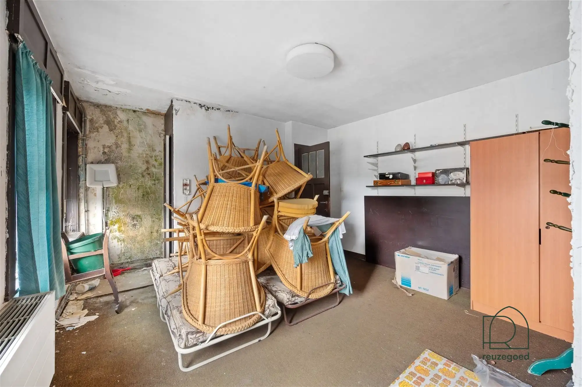 Te renoveren huis (tweewoonst)  met mogelijkheid tot 2 bouwgronden foto 20