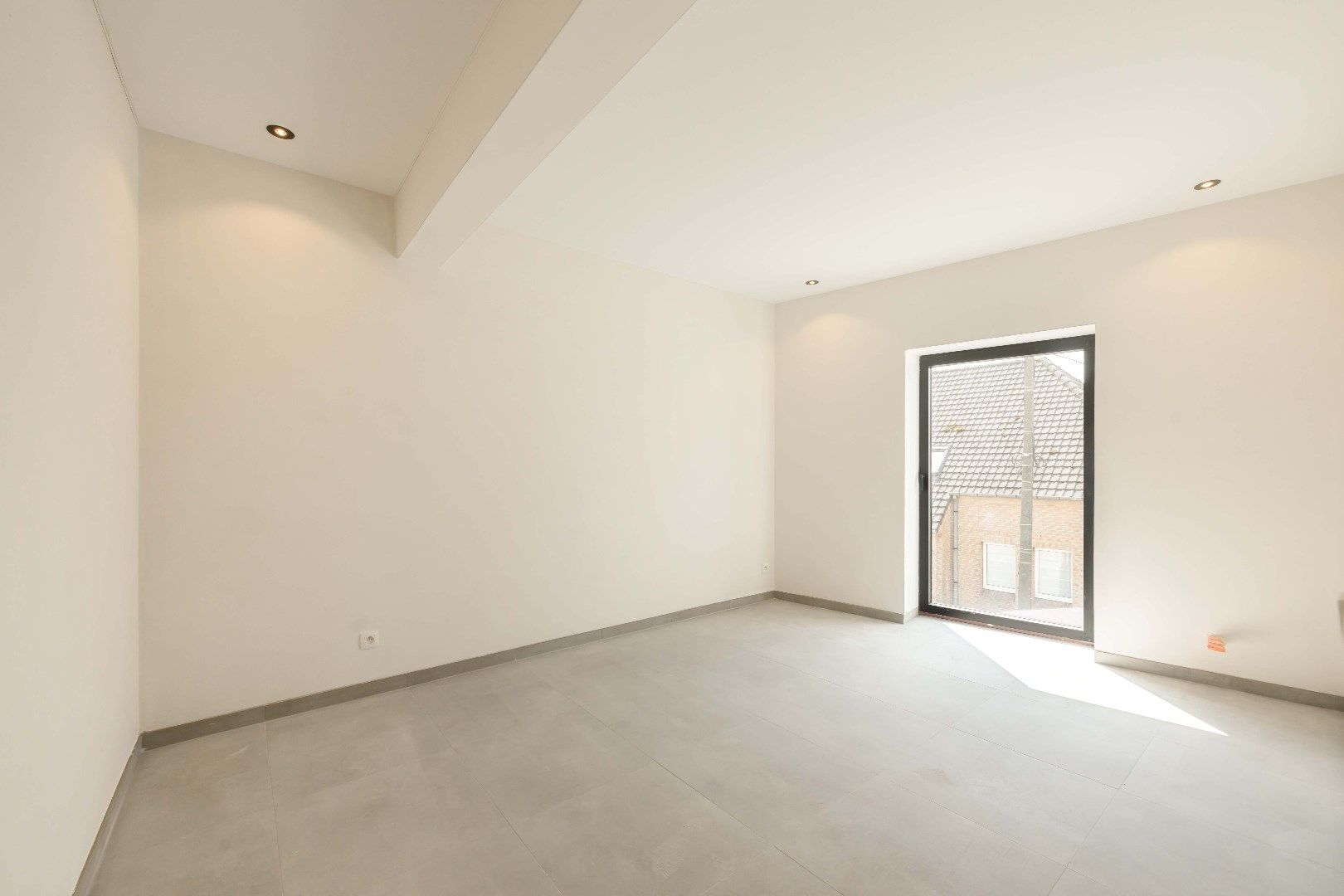 ENERGIEZUINIG NIEUWBOUW APPARTEMENT MET  2SLPKS EN TERRAS  foto 4