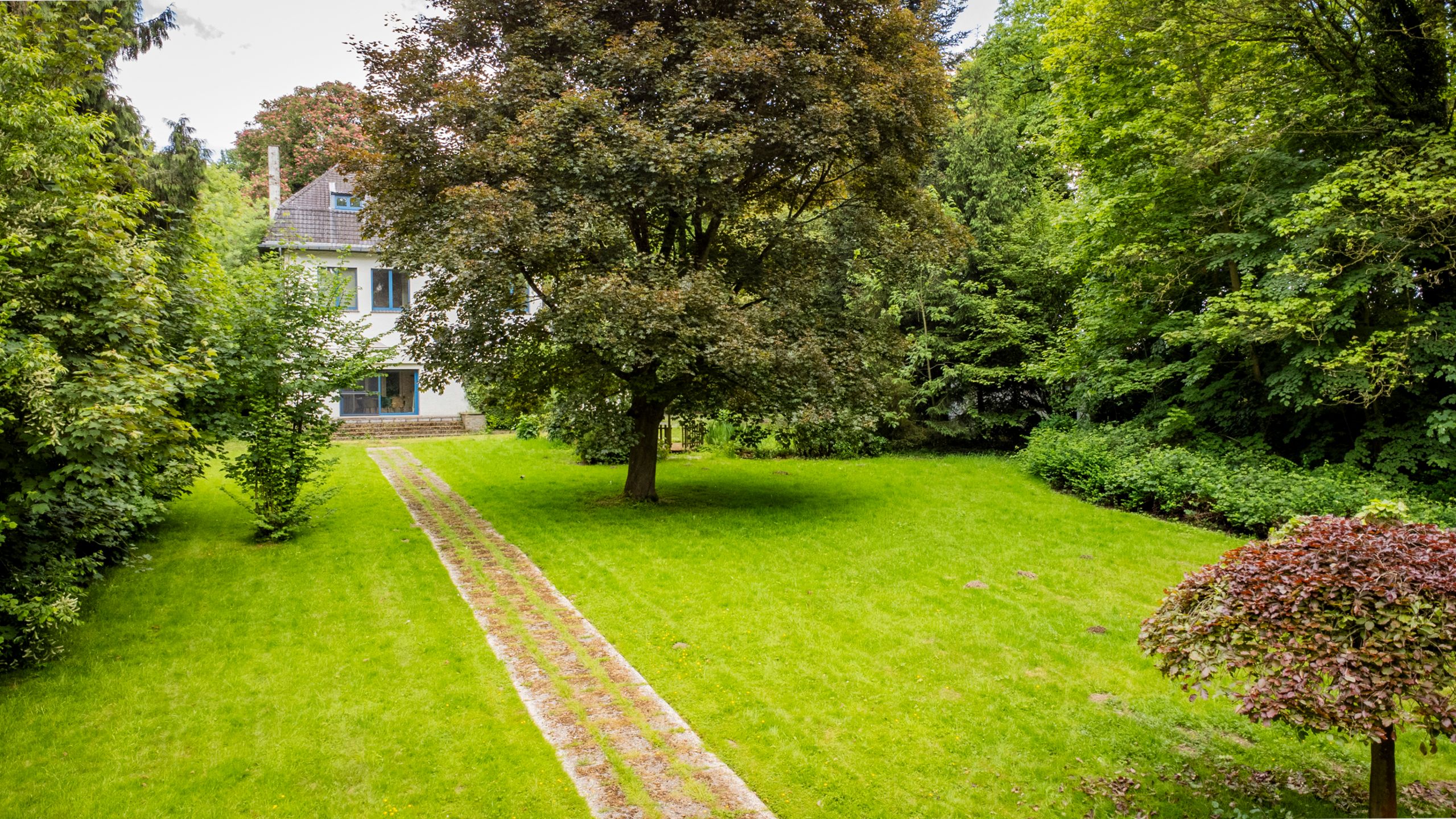 Exclusieve villa met zwembad en privédomein te Dilbeek foto 5