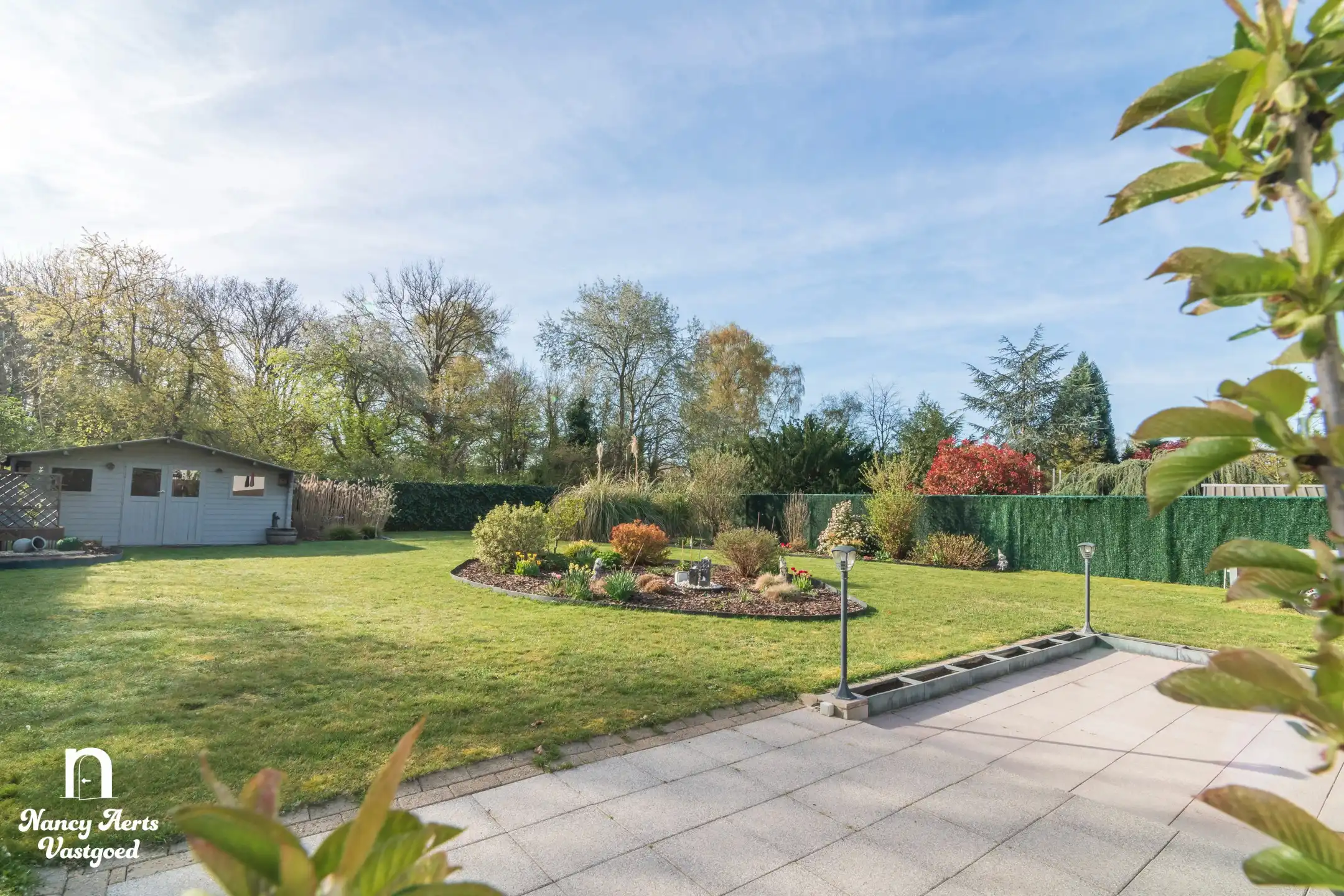 Ruime woning met multifunctionele kelder en prachtige tuin foto 28