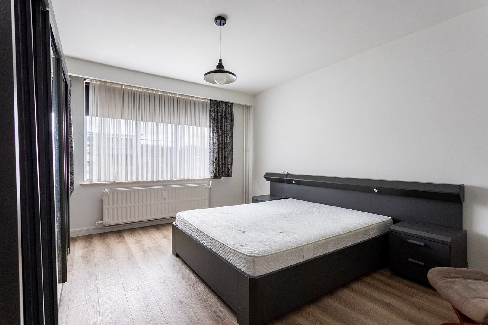 Instapklaar 2-slpk-app met 2 terrassen (112m²)!   foto 11