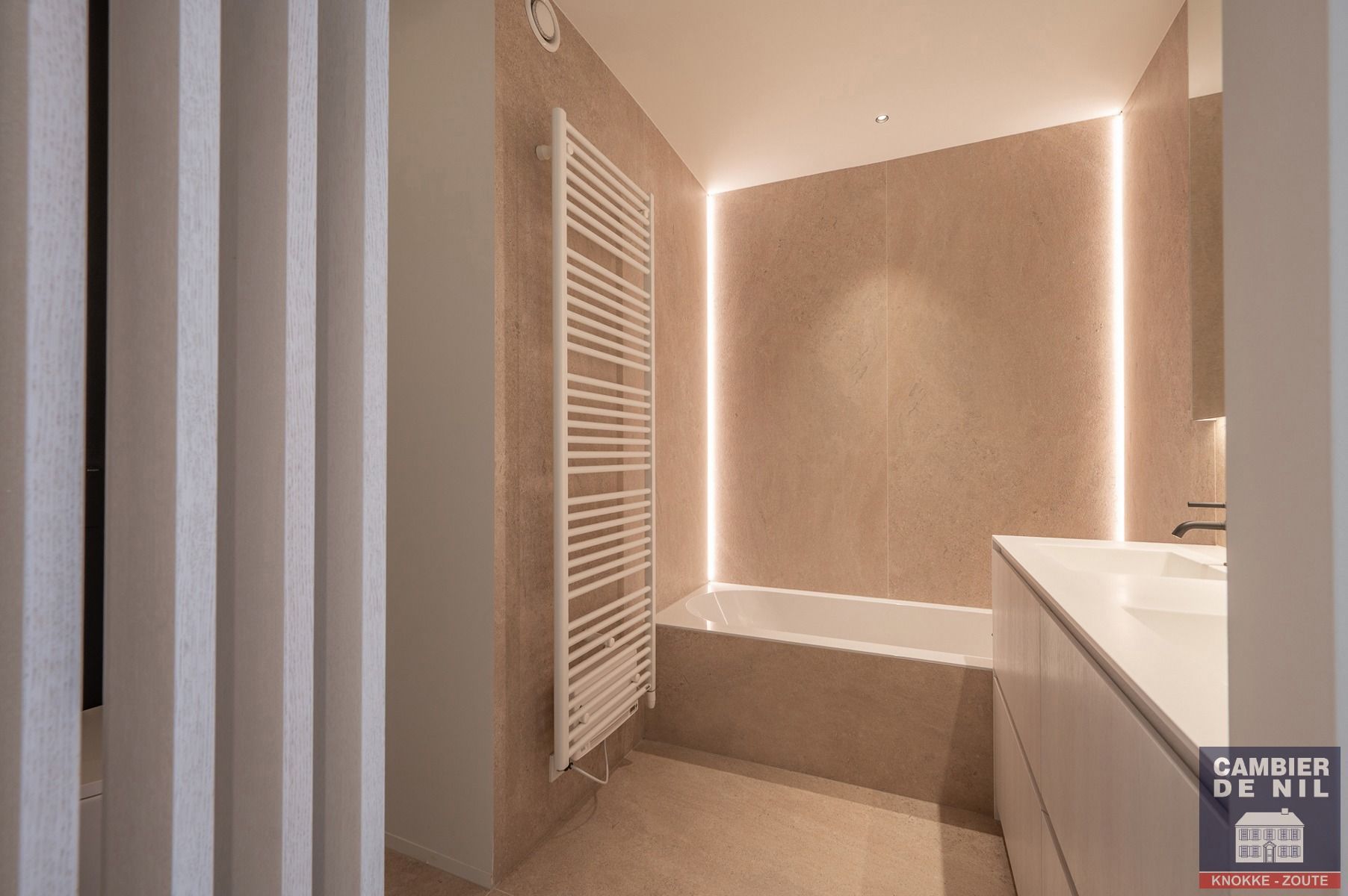 Nieuwbouwappartement met 3 slaapkamers in hartje Zoute foto 16