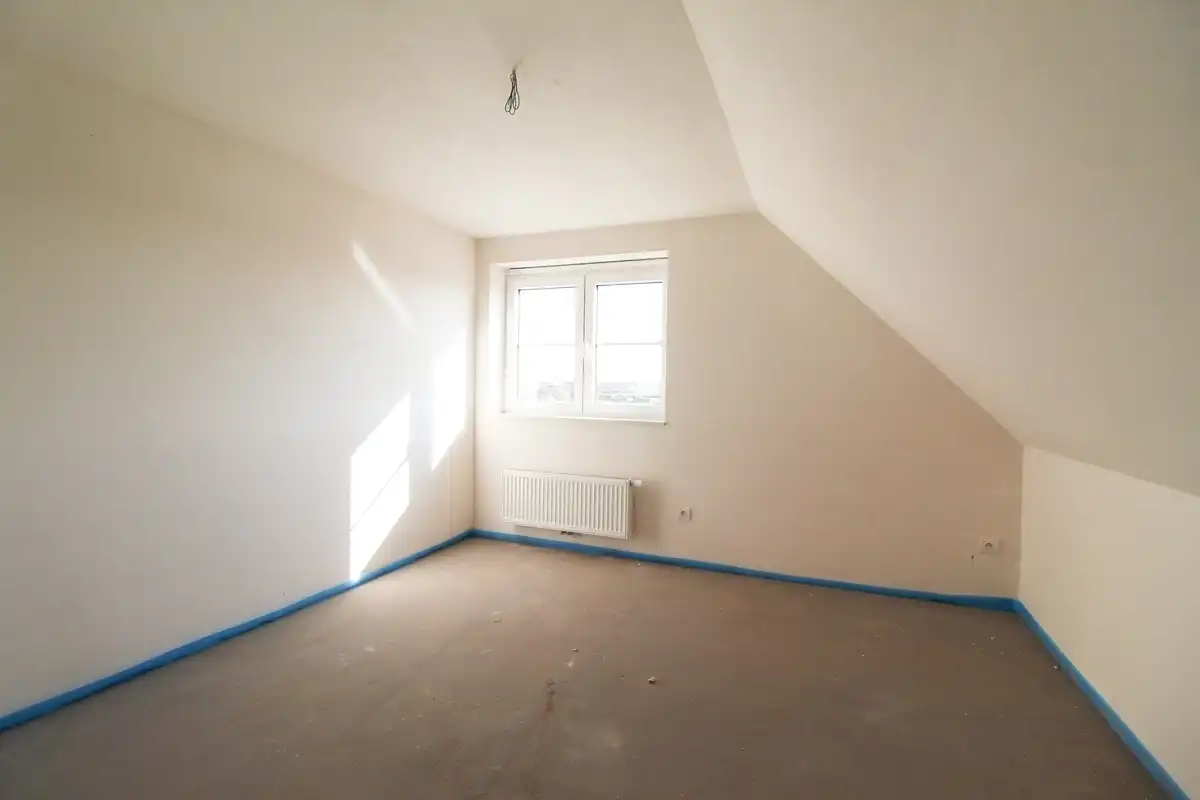 Halfopen nieuwbouwwoning met garage Roeselare foto 8