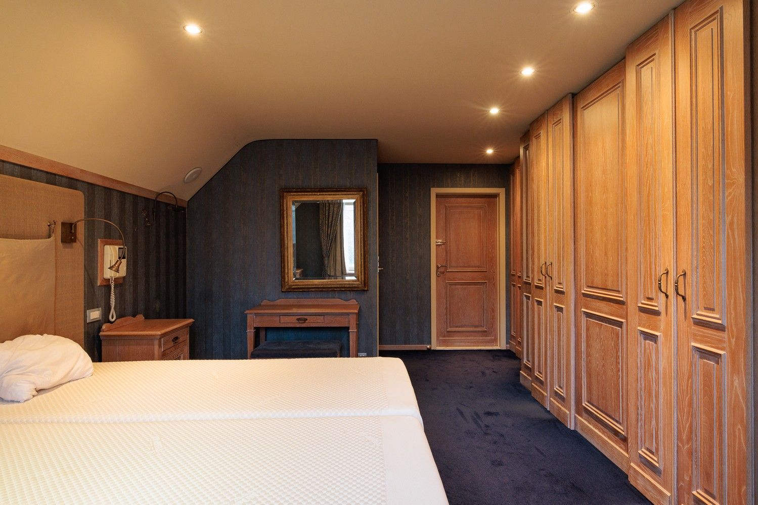 Riante villa op ruim perceel van ca. 3.928m2 foto 17