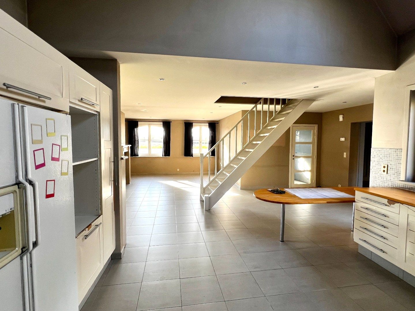 Veelzijdige eigendom met tal van mogelijkheden te koop te Zwevegem! foto 9