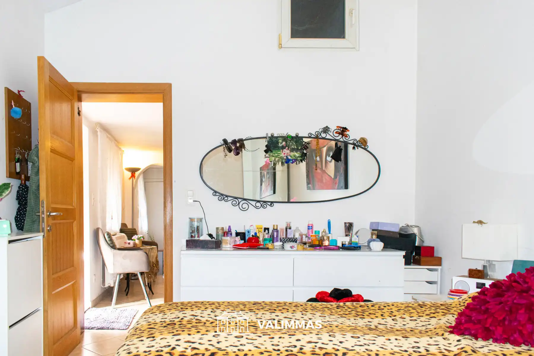 Ruime, instapklare woning met bijgebouw/studio en grote tuin foto 24