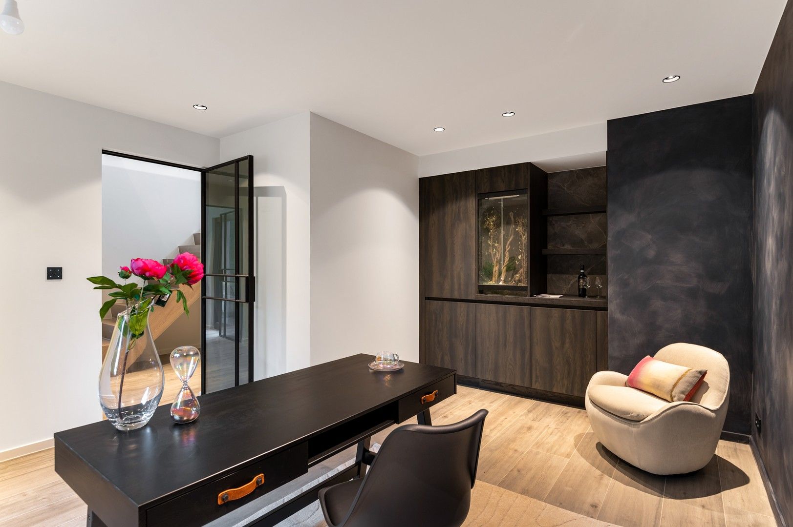 Moderne vernieuwbouw villa op prachtig perceel 1191 m² foto 10
