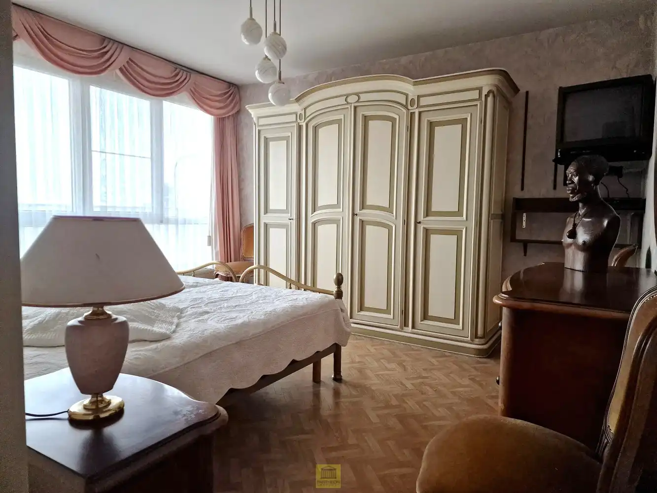 Ruim lichtrijk appartement op 12de verdieping - 4 slaapkamers! foto 13