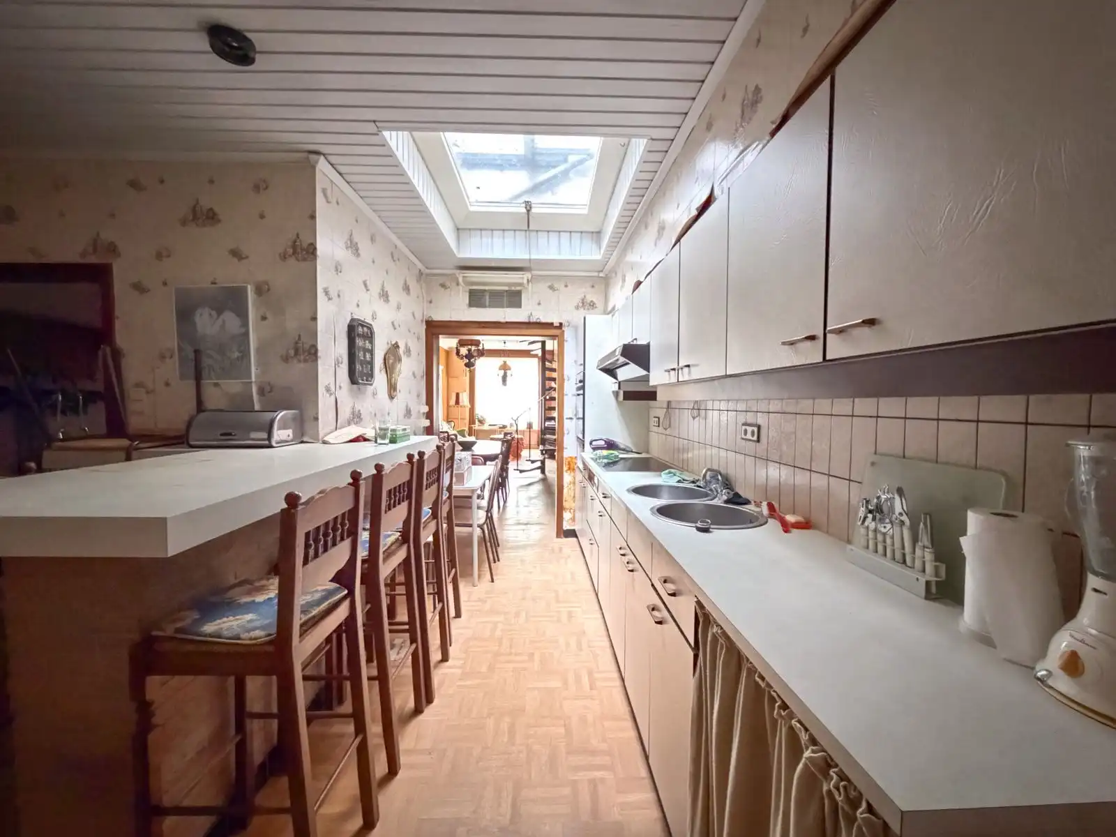 Te renoveren rijwoning met 4 slaapkamers vlak bij de jachthaven foto 7