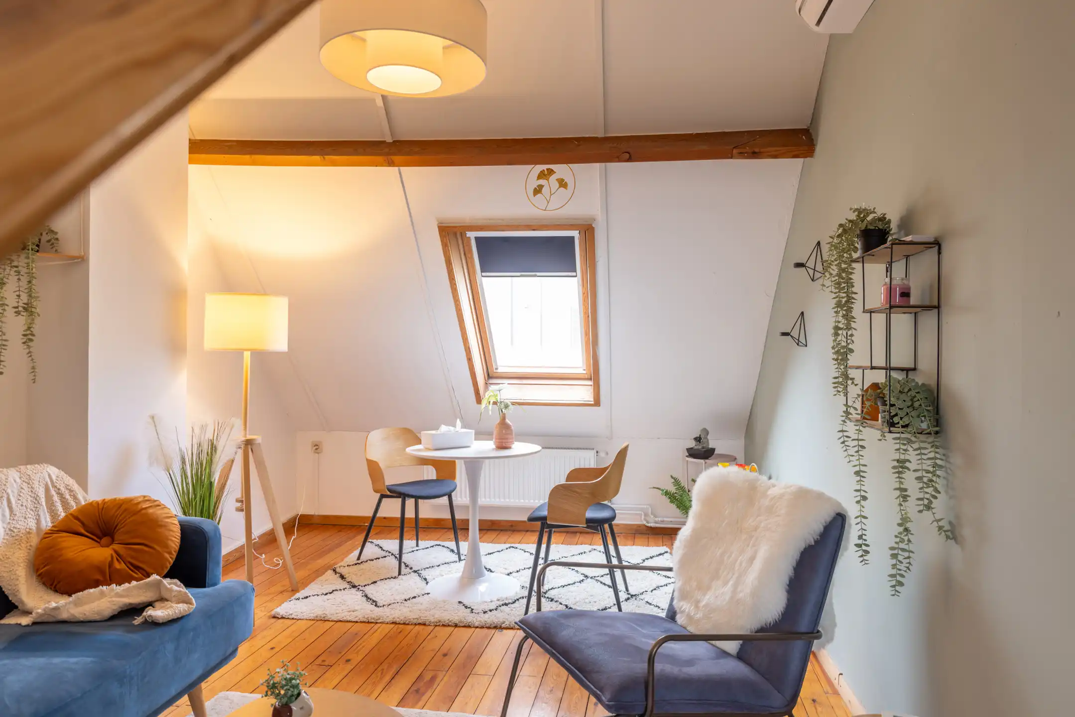 Karaktervolle gesloten bebouwing in het centrum van Sint-Amands, nabij de Schelde foto 25