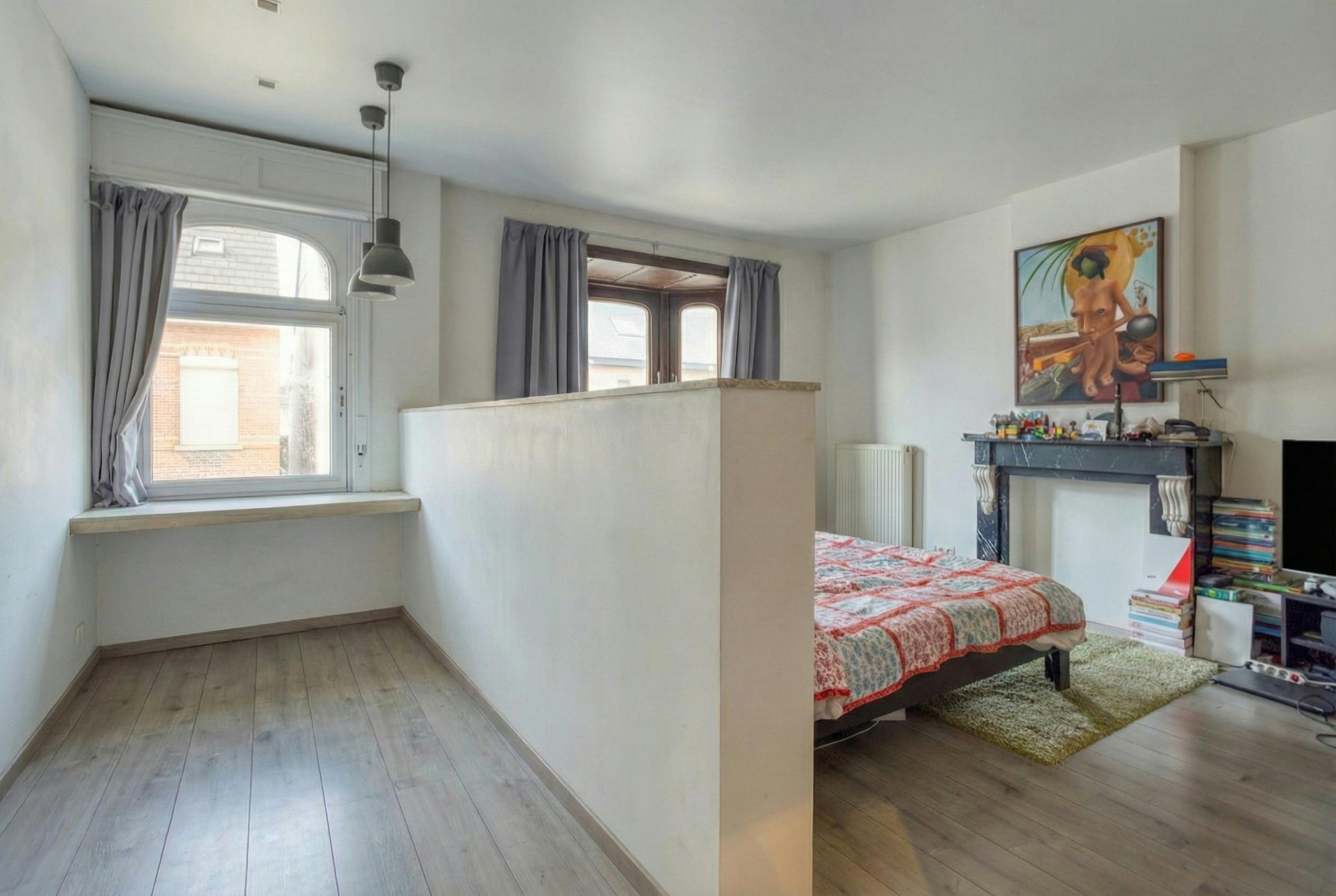 Authentiek gerenoveerd herenhuis in centrum Grobbendonk foto 11