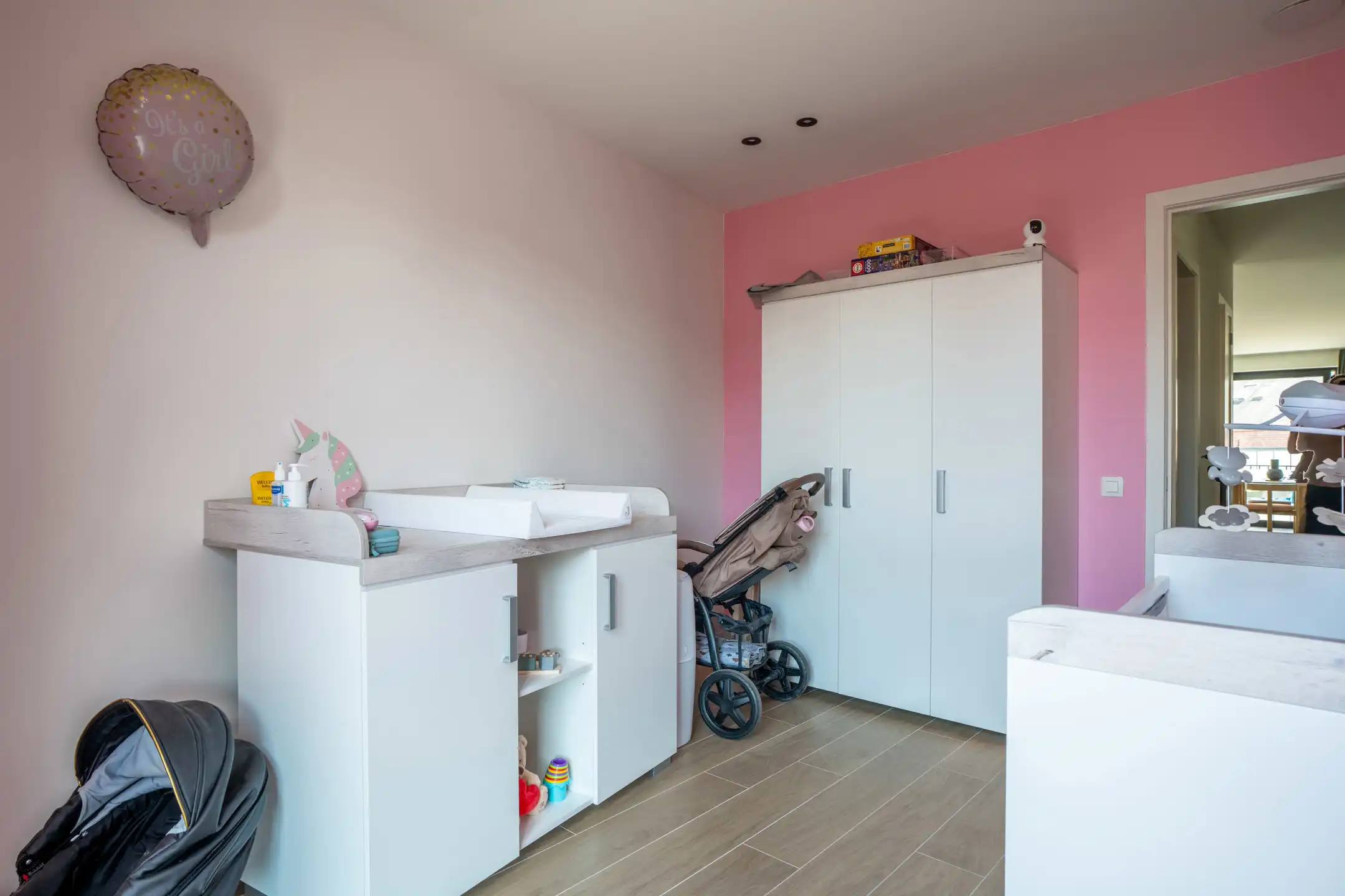 Knap en licht appartement op de 2e verd. met 2 terrassen foto 29