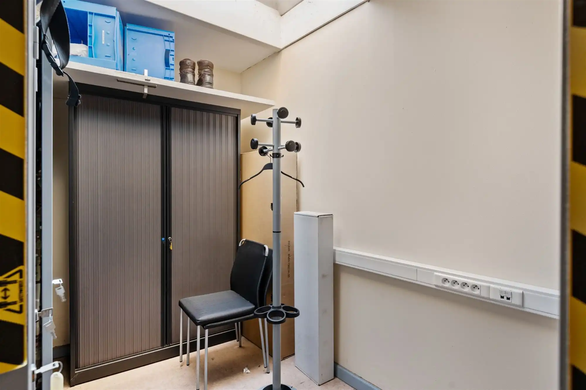 Kantoorruimte op centrale locatie in Antwerpen foto 17