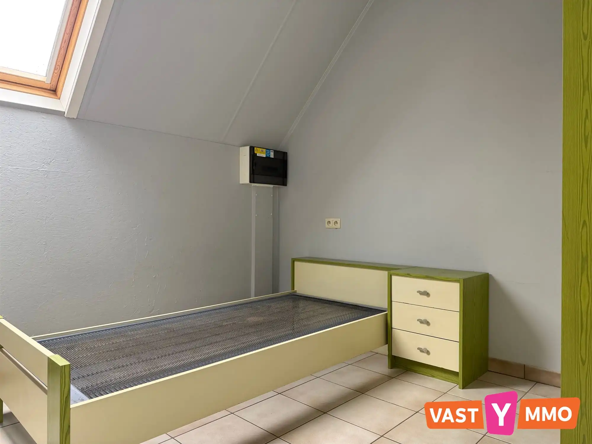 Gemeubeld dakappartement foto 10