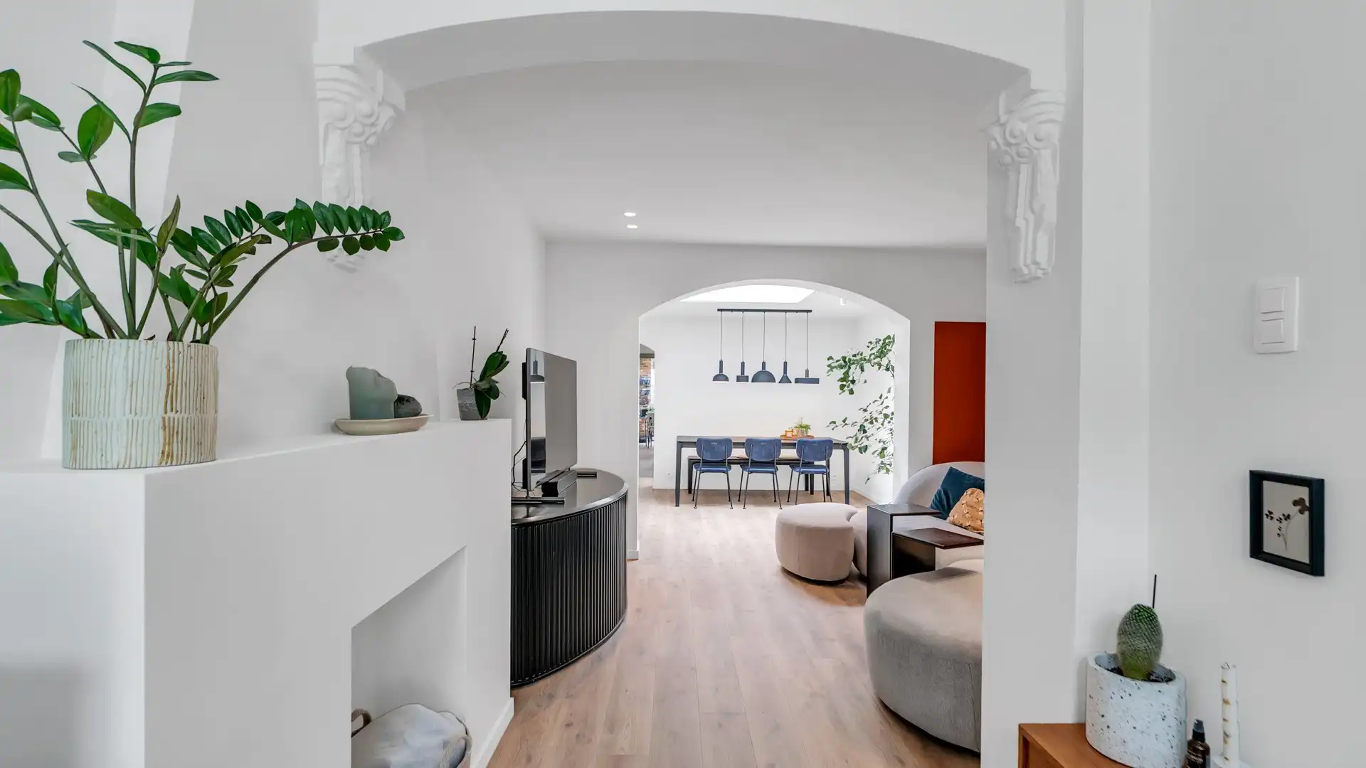 Prachtig herenhuis binnen de grote ring van Hasselt foto 5