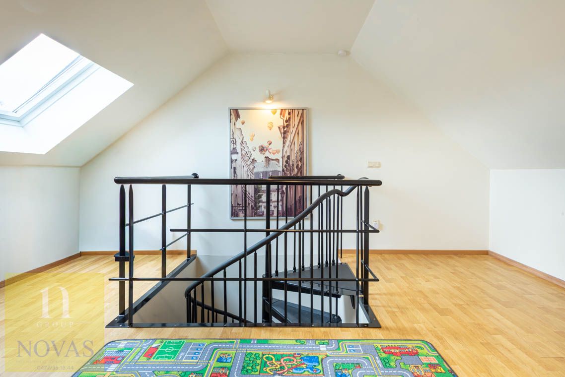 Unieke locatie, 3 slaapkamers, groot terras, heel ruime woonkamer foto 19