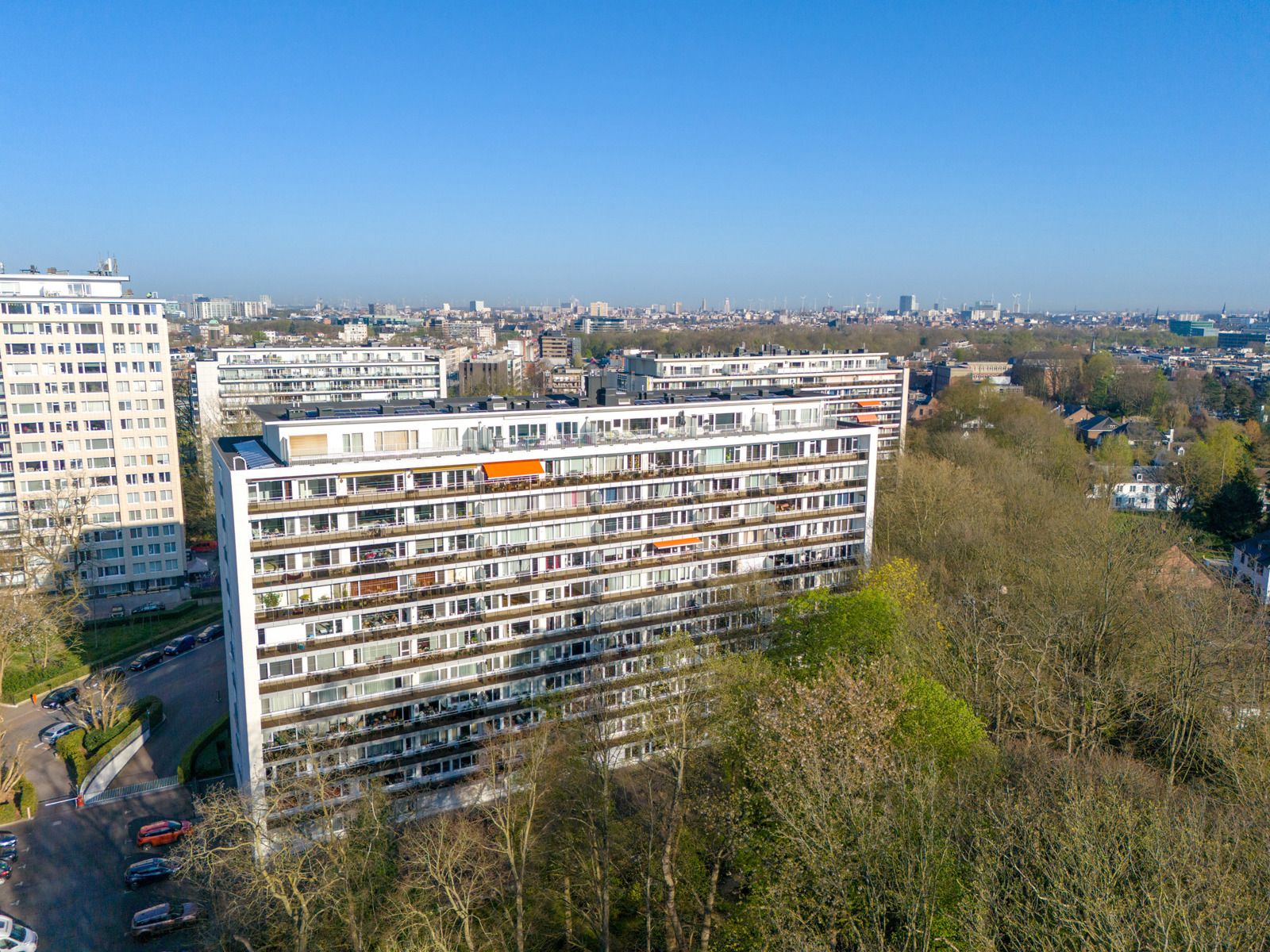 Charmant appartement met potentieel in standingvol gebouw foto 19