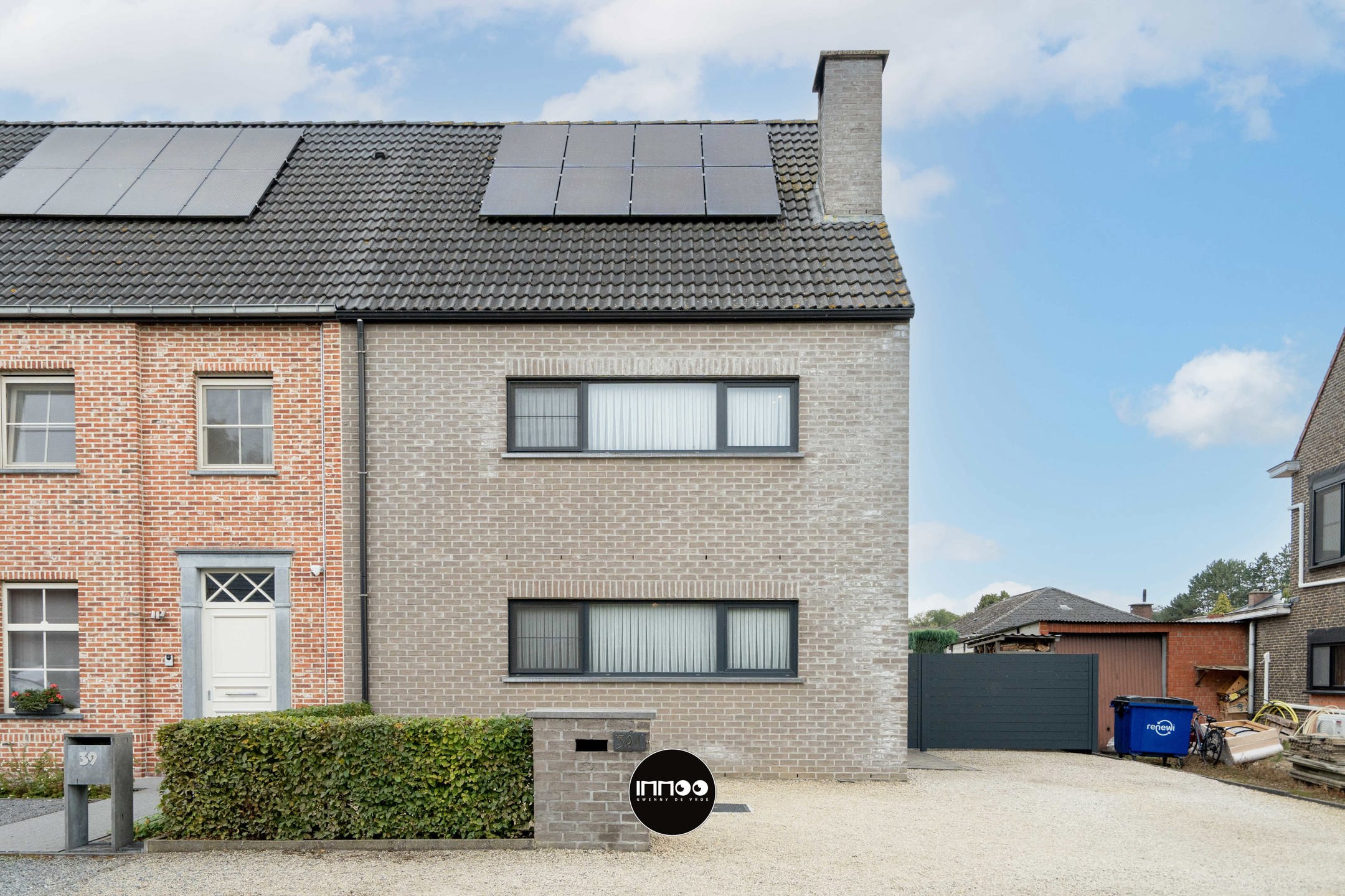 Huis te koop foto {{pictureIndex}}