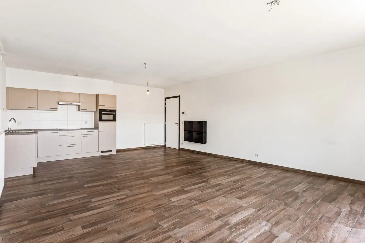 Instapklaar appartement met 2 slaapkamers! foto 6