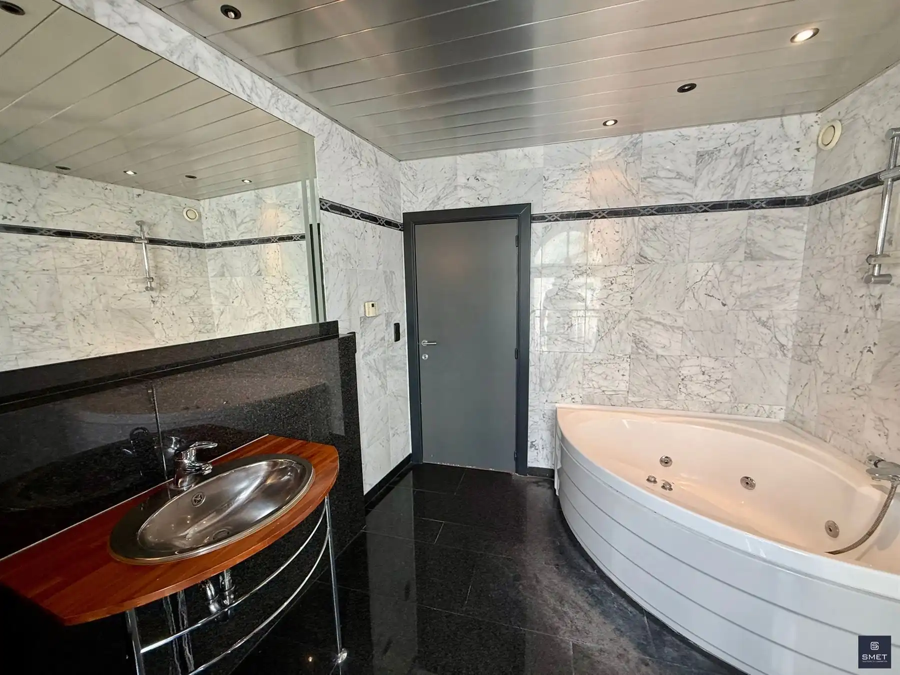 UNIEKE WONING MET KARAKTER, RUIMTE EN TOPLIGGING foto 12