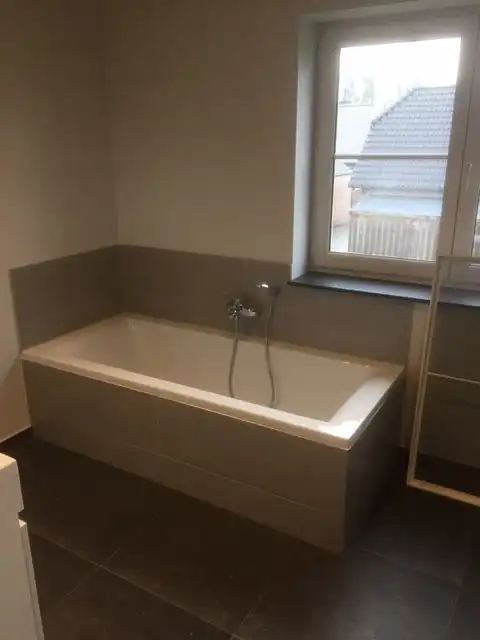 Vrijstaande woning te huur met 3 slaapkamers. foto 20