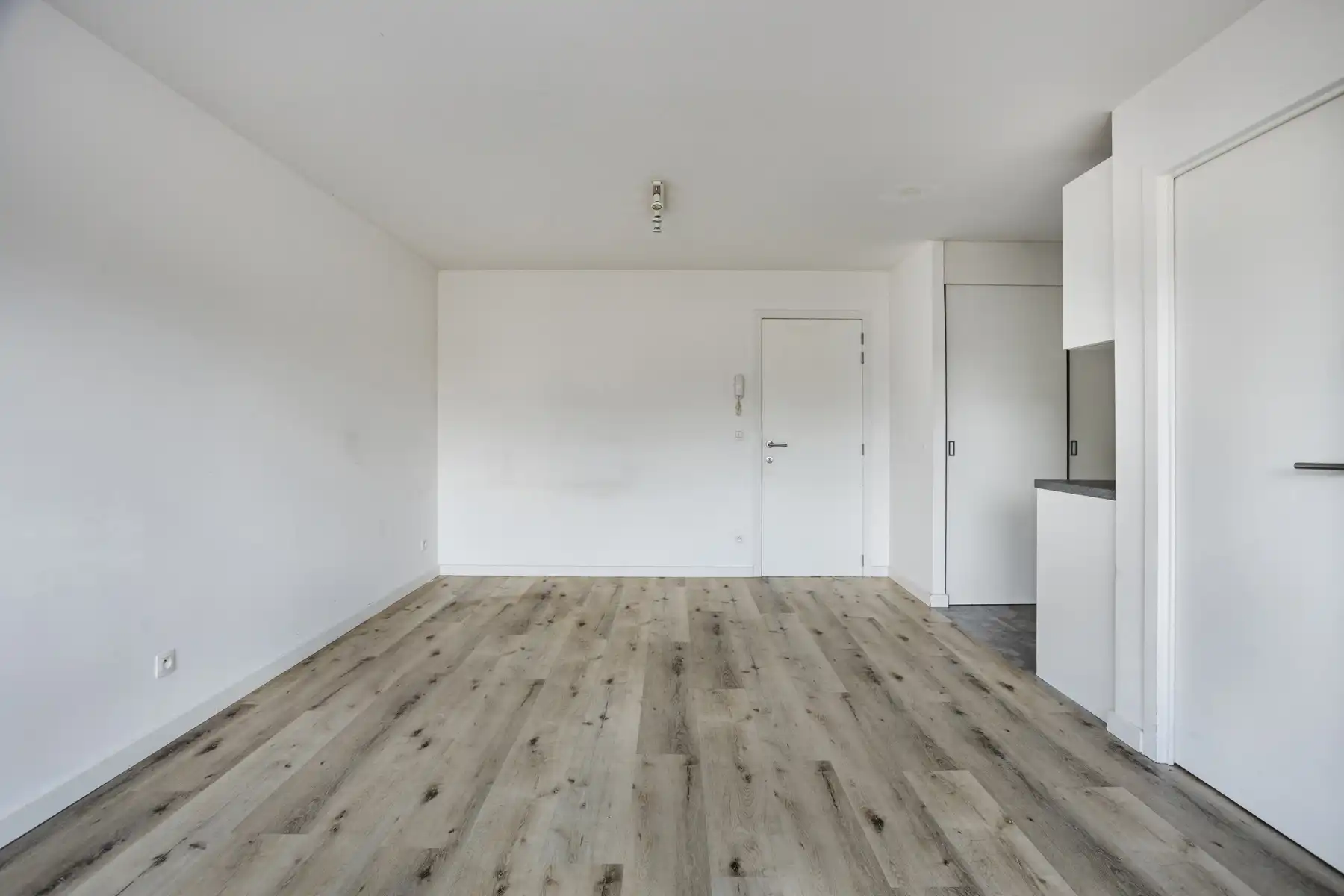 Appartement te huur foto 10
