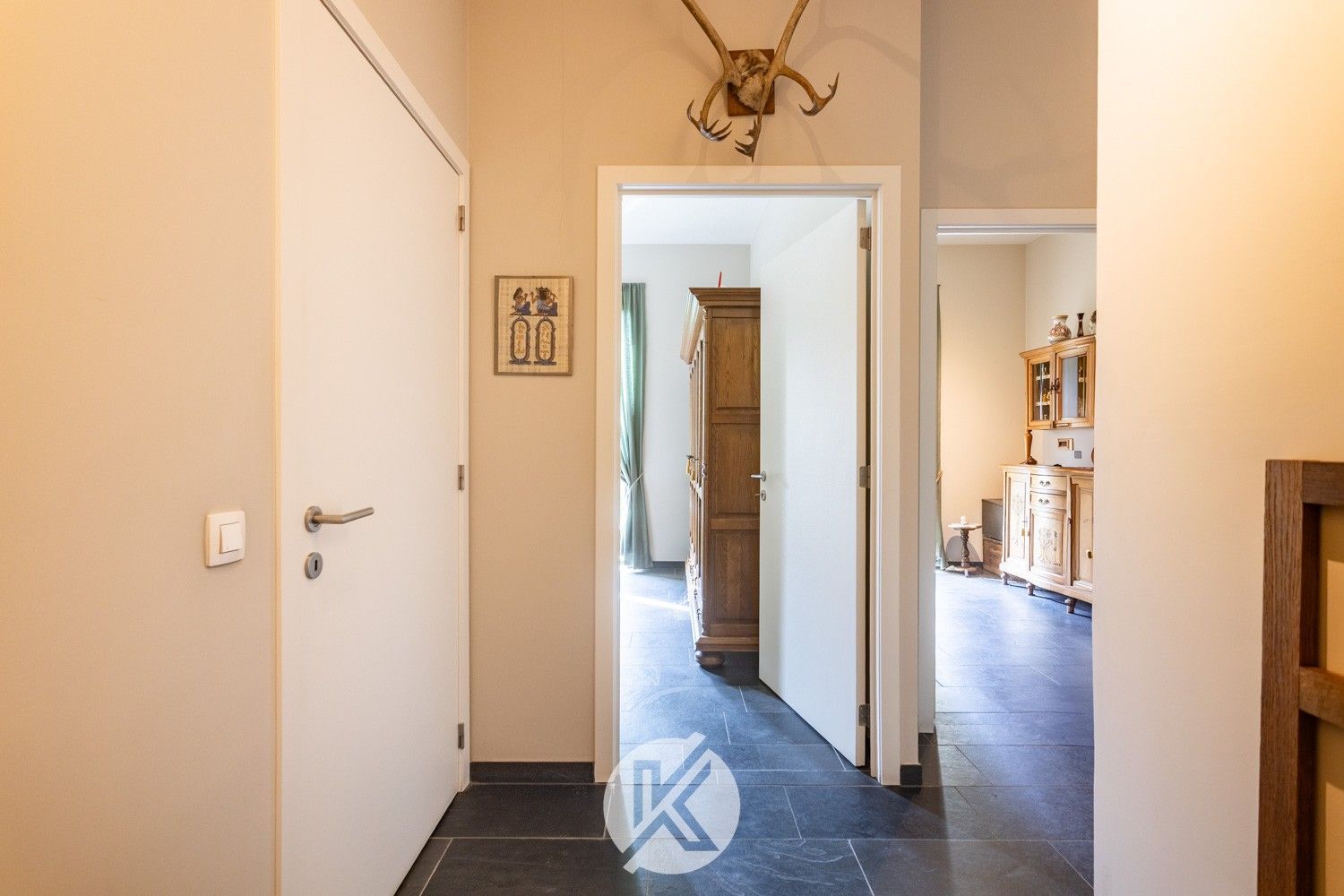 Assistentieflat met 2 slaapkamers nabij centrum Herzele foto 5