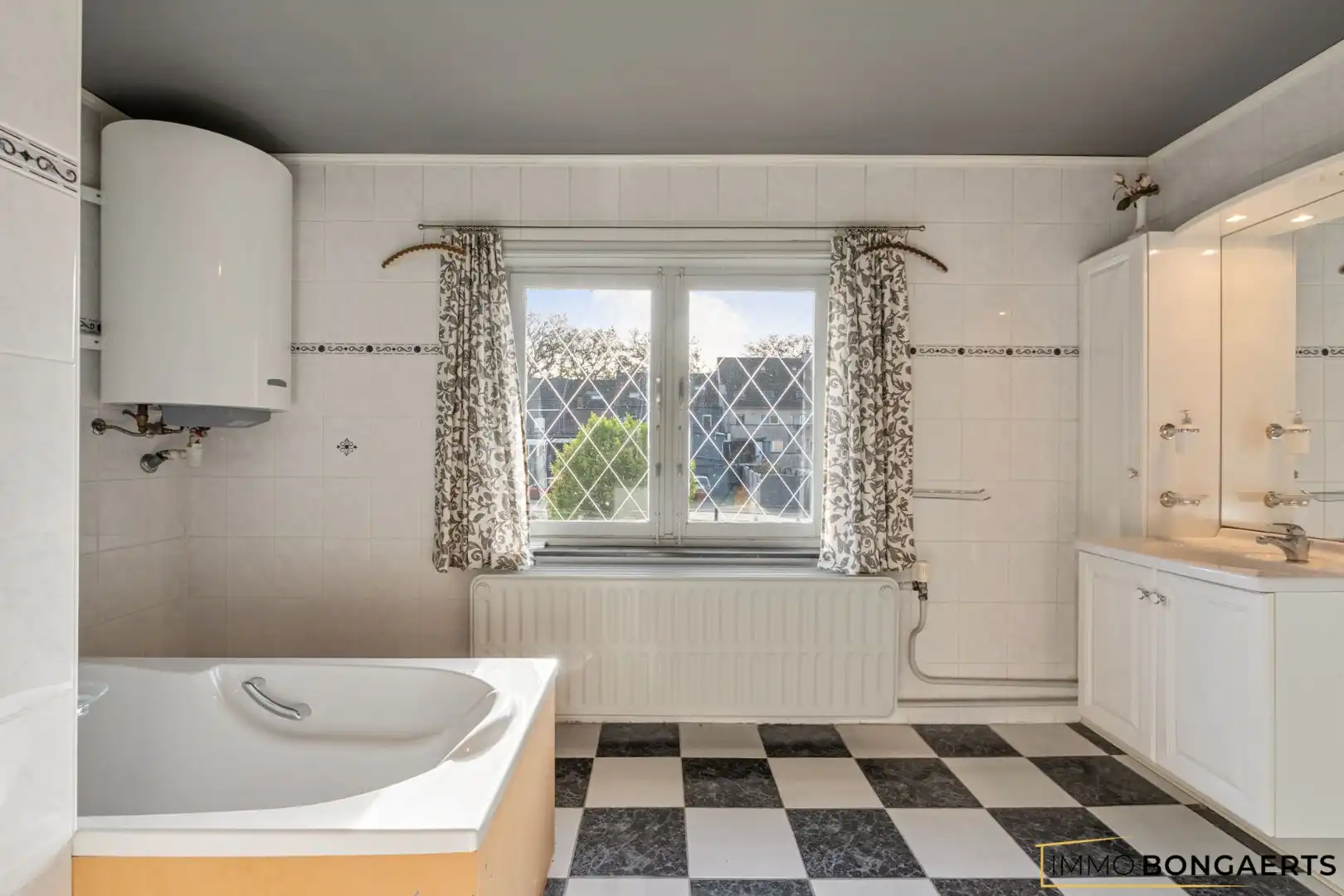 Rustig gelegen woning op een uitzonderlijk perceel foto 18