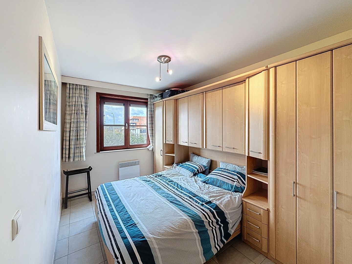 Ruim tweeslaapkamer appartement in verzorgd appartementsgebouw te Nieuwpoort foto 7