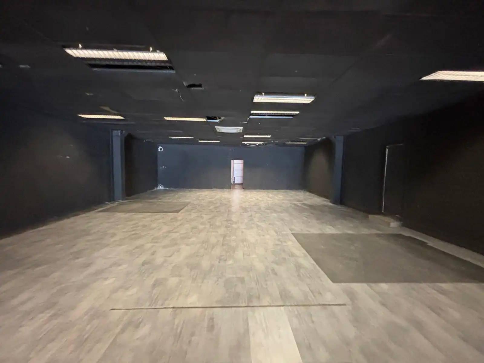 Handelspand (495  m²) op AAA-locatie op de A12 - Aartselaar foto 4