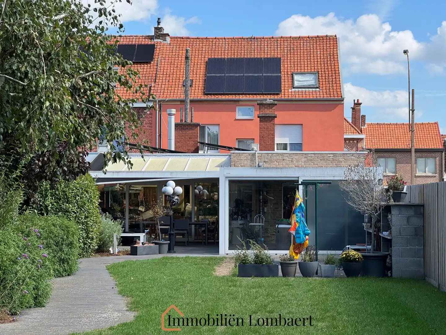 Charmante halfopen bebouwing te koop aan de Meensesteenweg in Roeselare - een kans om te personaliseren naar uw droomhuis! foto 32