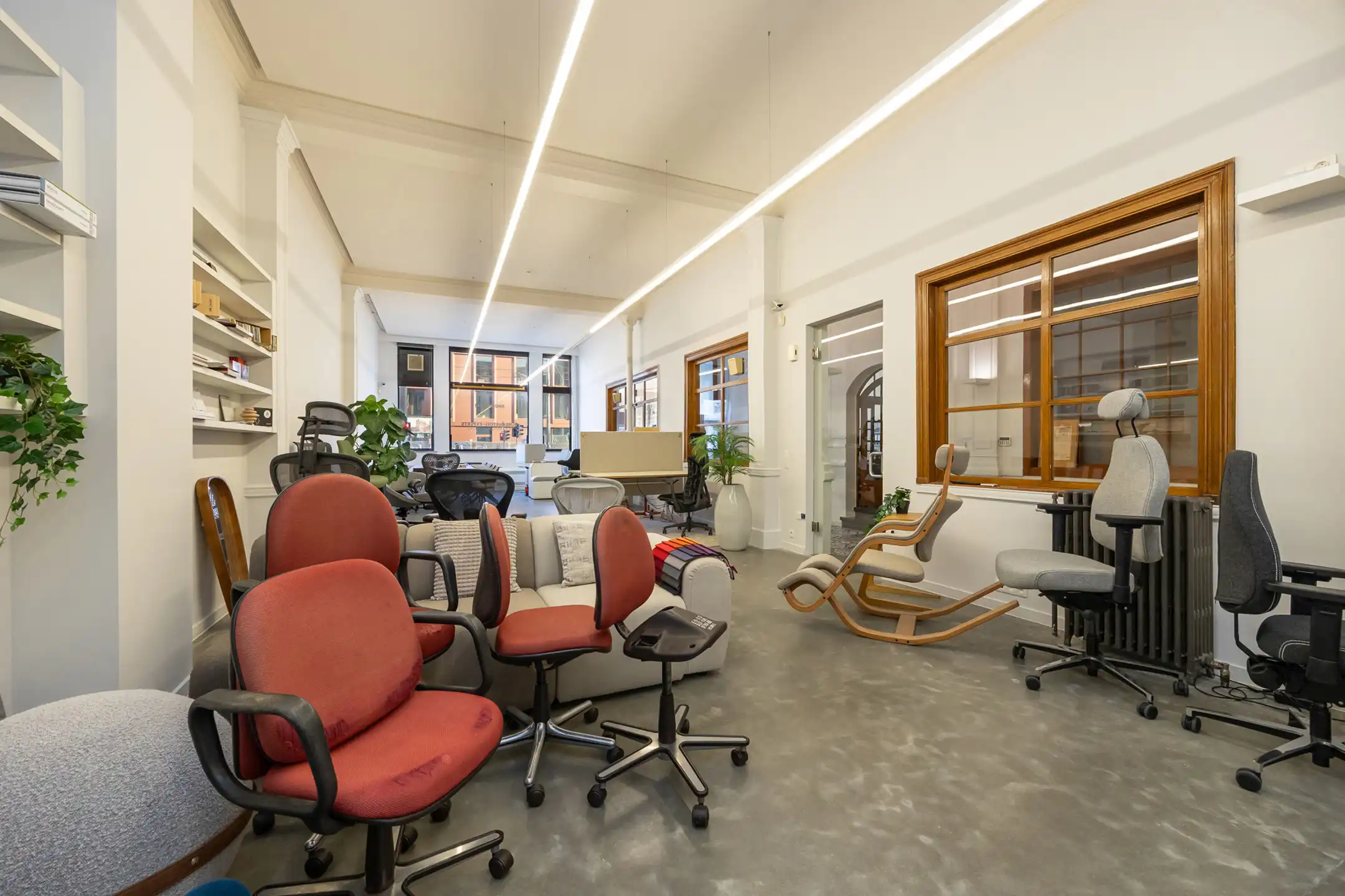 Flagship kantoor/showroom van 150 m² in iconisch gebouw foto 9