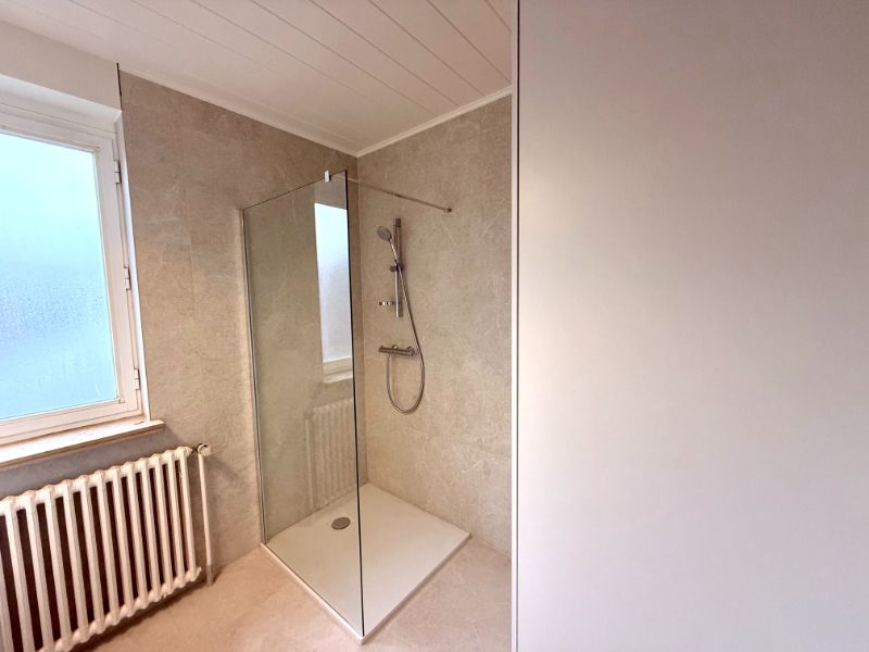 Verrassend ruim appartement met 3 slaapkamers, terras en 2 parkeerplaatsen foto 14