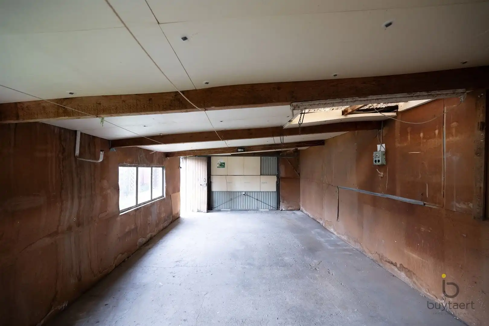 Te renoveren woning op zeer gegeerde locatie te Schilde! foto 19