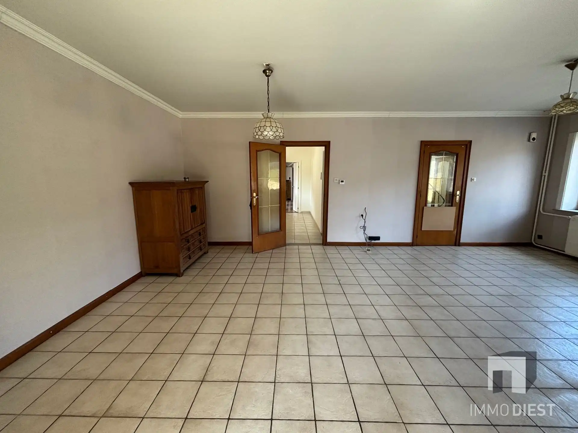 Ruime betaalbare woning met veranda en bijgebouw foto 7