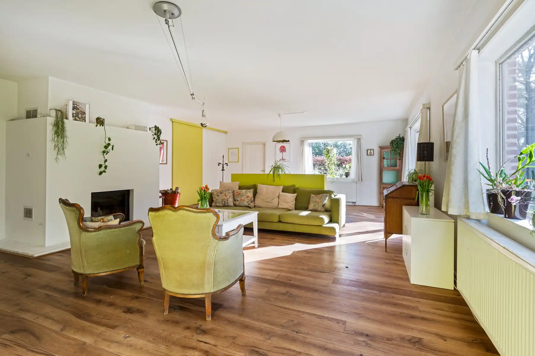 Ruim en rustig wonen op een unieke topligging foto 5