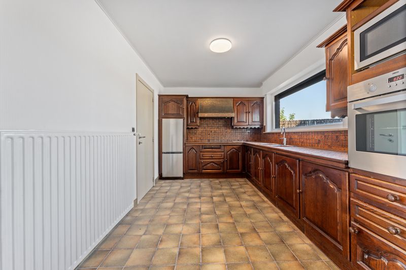 Rumbeke : Gezellige halfopen bebouwing met 4 slaapkamers opp 228 m² nabij sportsite Rumbeke foto 5