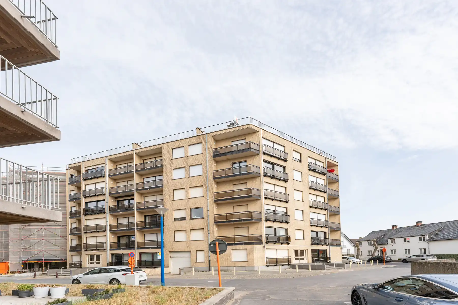 Garage te koop Charleroistraat 8 - 8670 Koksijde