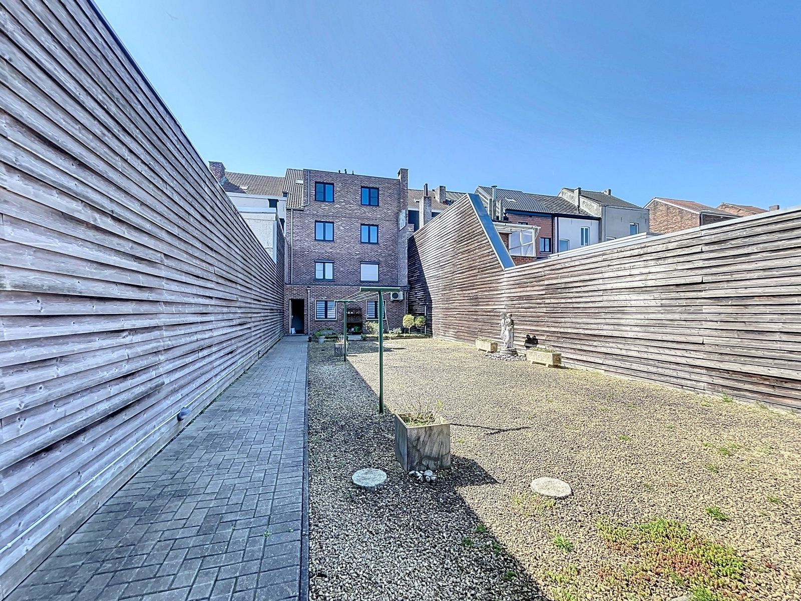 Instapklaar app met 2 slpks foto 23