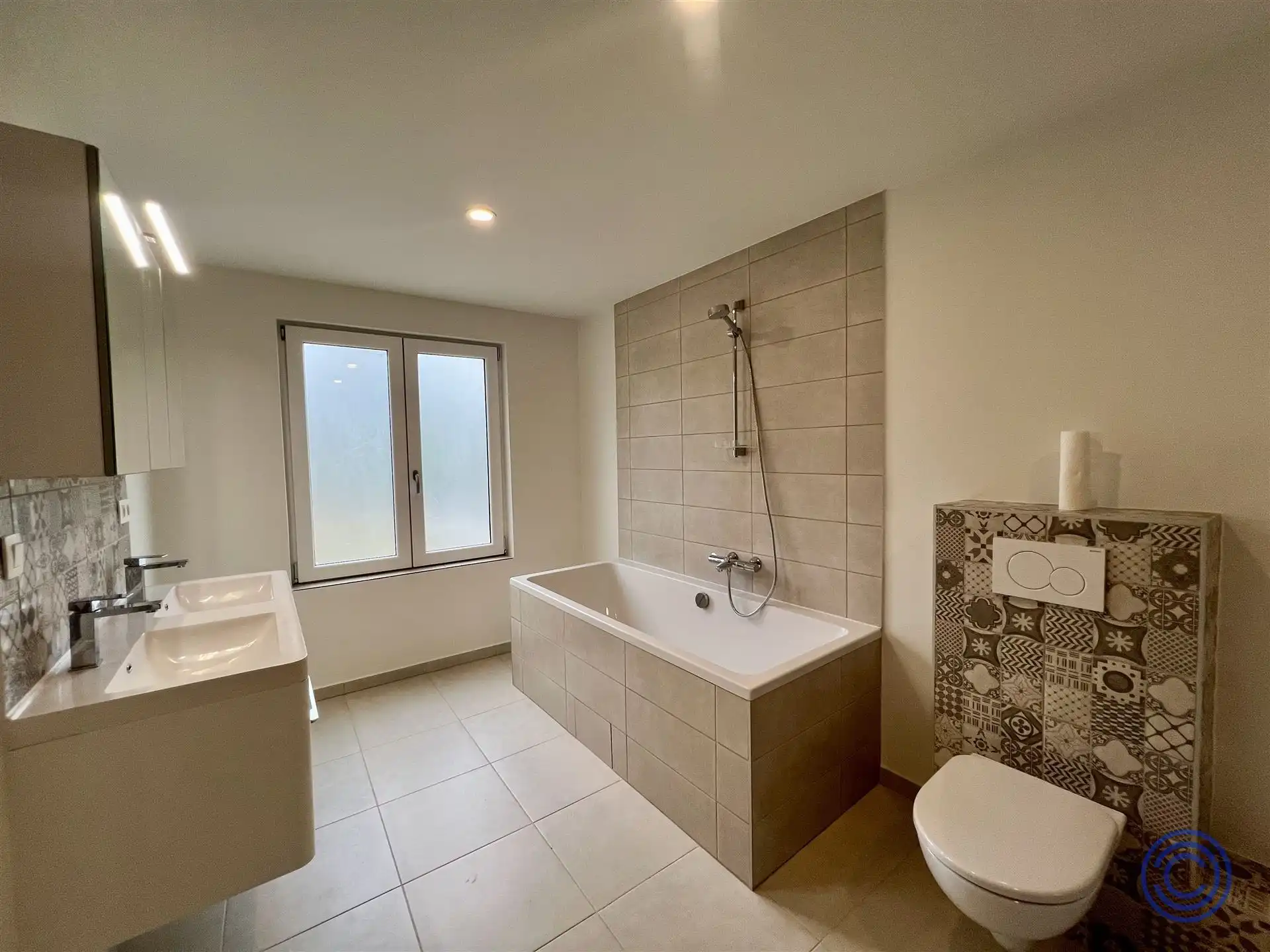 Prachtig gerenoveerde 1-slpk duplex! foto 7